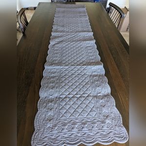 Couleur Nature Mas d'Ouvan Quilted Table Runner